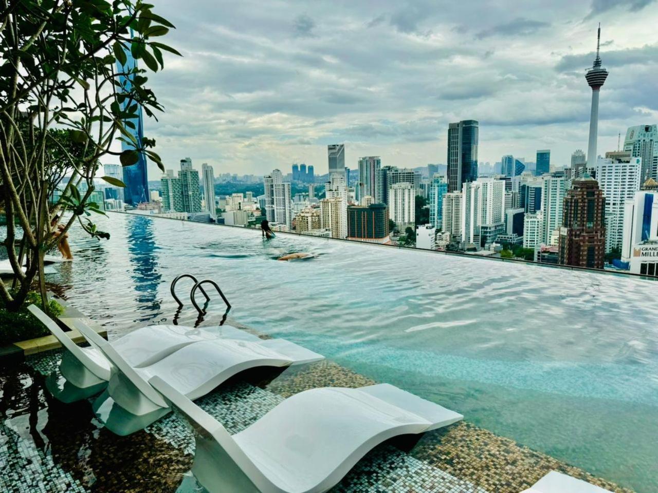 Luxury Suites At Axon Residence Kuala Lumpur Exteriör bild
